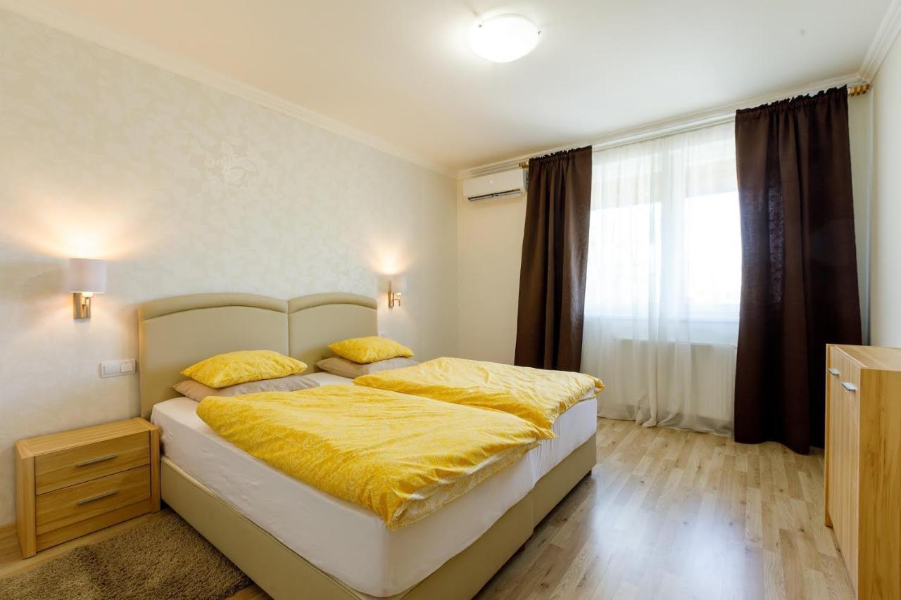 Andi Apartman Heviz Exterior photo