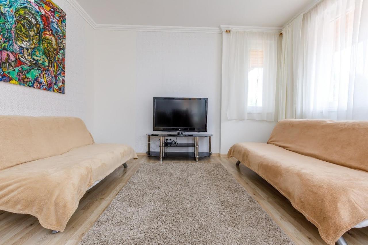 Andi Apartman Heviz Exterior photo
